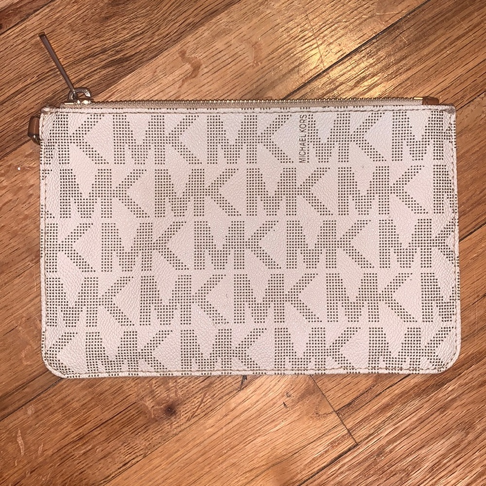 Michael Kohrs Wallet/Wrislet/Makeup Bag